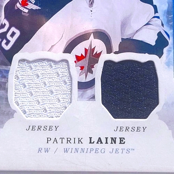 Patrik Laine Artifacts Rookie Jersey Hockey Card 2016/17 Winnipeg Jets - Picture 4 of 4